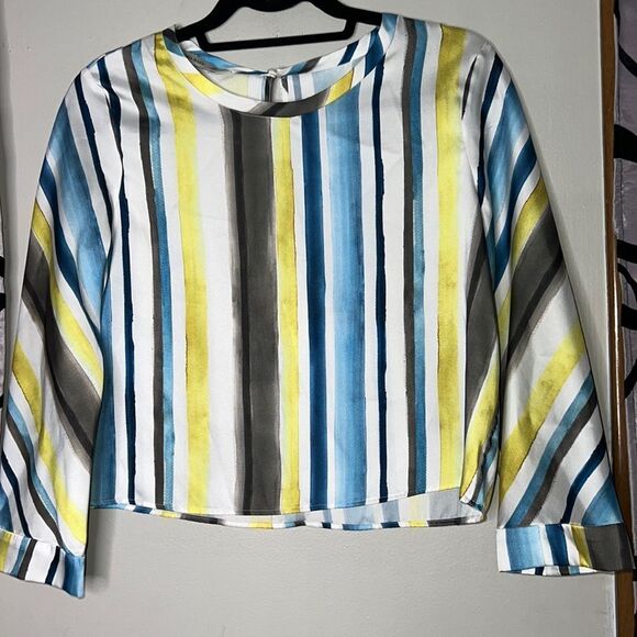 Zara Striped Long Sleeve Cropped Blouse Size Small - Picture 1 of 10